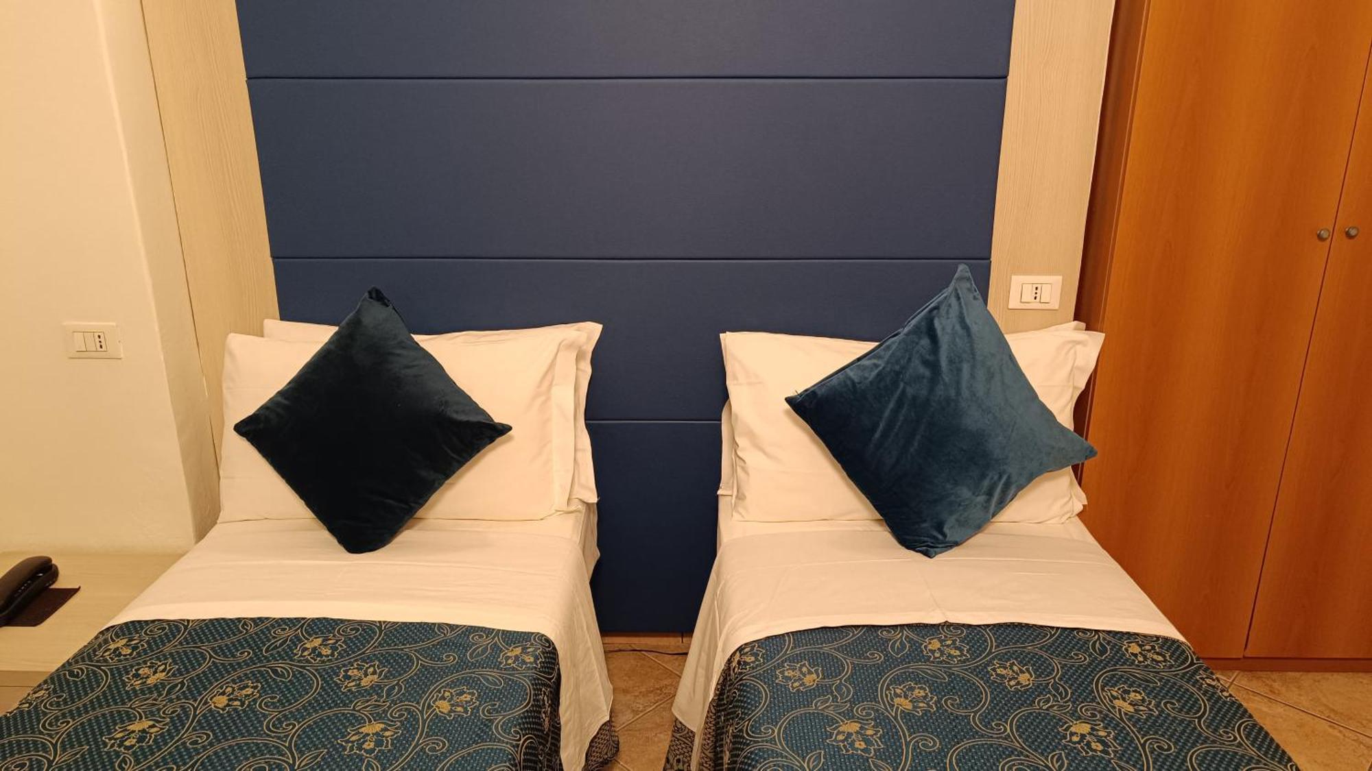 Albergo Marechiaro Rome Exterior photo